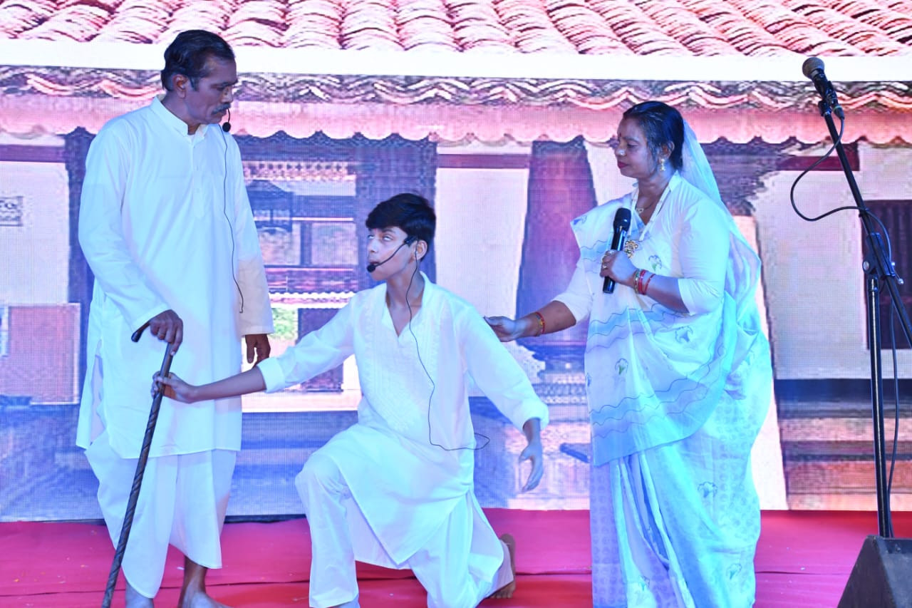 Ministry of Culture and Suman Shiksha Sewa Sansthan hold Birth Centenary observance of Bharat Ratna Shri Atal Bihari Vajpayee in Sitapur