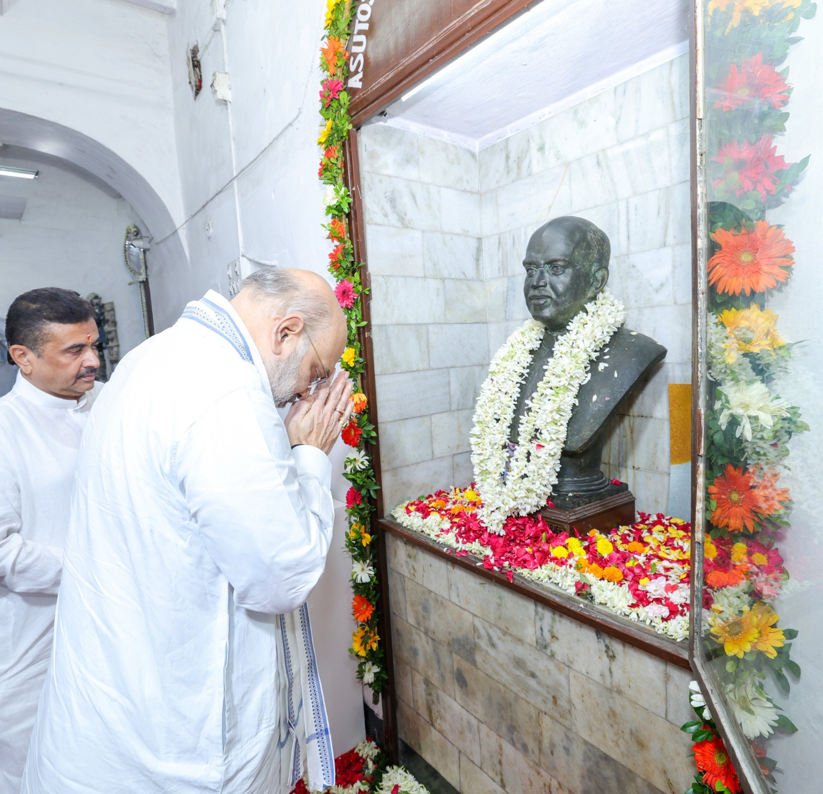 Hon'ble Union Minister of Home Affairs and Minister of Cooperation Shri Amit Shah Leads National Commemoration of Dr. Syama Prasad Mookerjee's 125th Birth Anniversary in Kolkata 