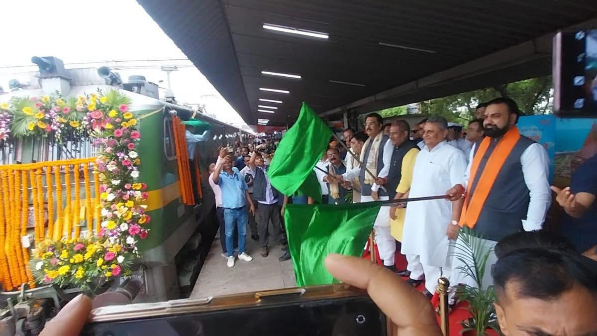 Hon’ble CM of Bihar, Shri Samrat Choudhary, Flagged Off ‘Somnath Swabhiman Yatra’ Train With 1100 Devotees Aboard From Patliputra Junction, Patna