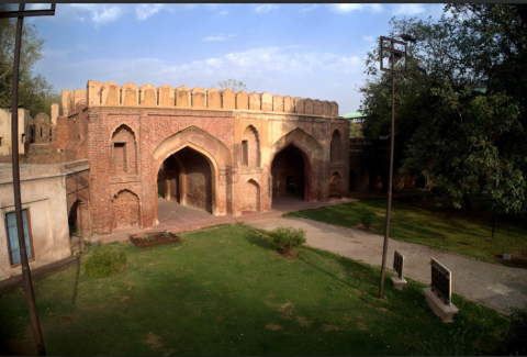 Delhi Circle - Kashmirigate