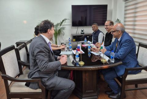 Bilateral meeting on Library issues with Russian delegation.